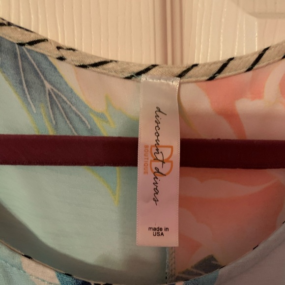 Peachy, Coral floral tunic/dress, 3X - Picture 4 of 6